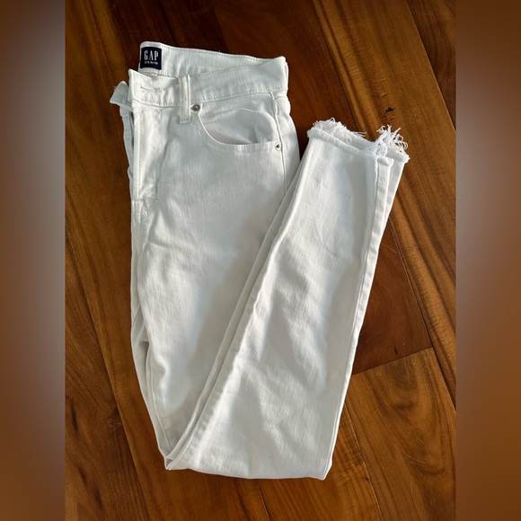 Mid Rise True Skinny Ankle Jeans | white | Size 27 - Picture 7 of 7
